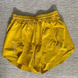 Lululemon shorts size 4